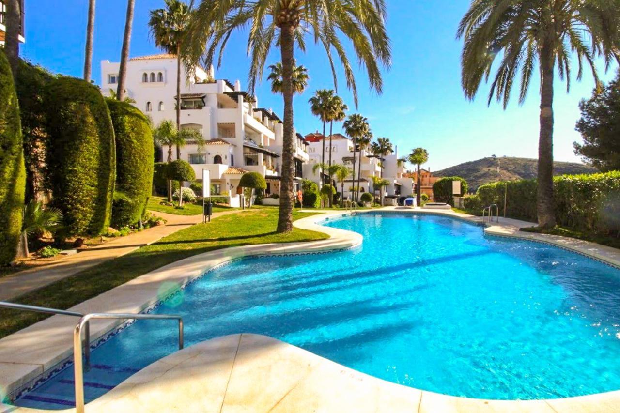 57-beautiful With Ocean View In Calahonda,
